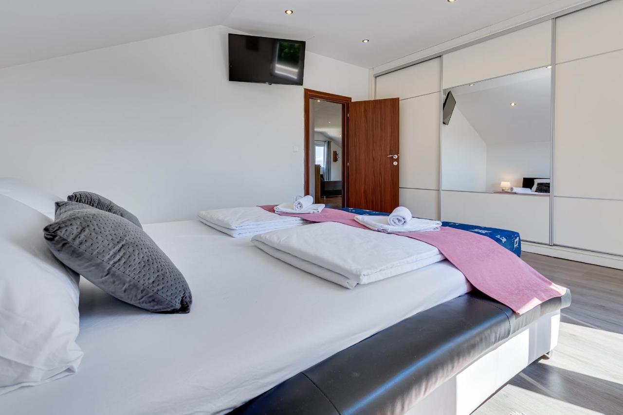 פרקו Apartman View מראה חיצוני תמונה